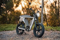 Mid-Range Scrambler Bikes