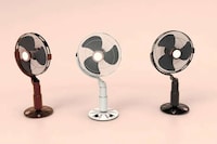 Two-in-One Rechargeable Desk Accessories Image 4