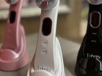 Light-Powered Skincare Devices Image 3