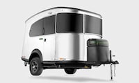 Eco-Friendly Camper Trailers Image 7