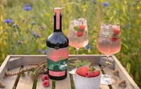 English Botanical Aperitifs Image 1