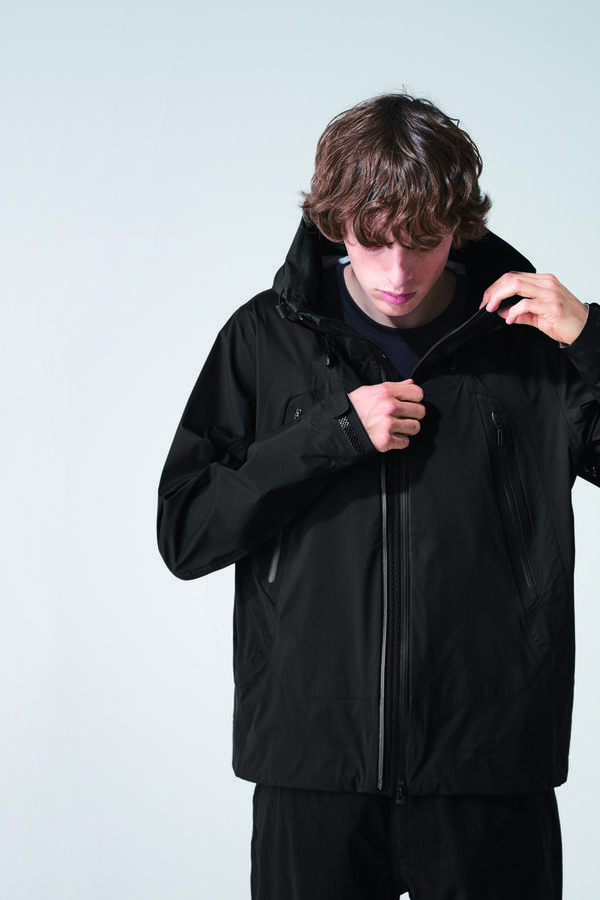 Technical Anniversary Outerwear : descente allterrain 1