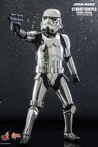 Chrome-Colored Action Figures Image 4