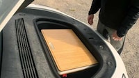 Electric Vehicle Dining Tables Image 5