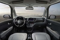 Modernized Minivan Makeovers Image 3