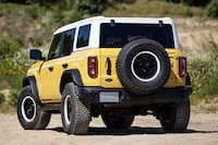 Sporty 60s-Style SUVs Image 3