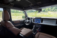 Sporty 60s-Style SUVs Image 4