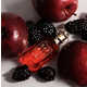 Red Apple-Infused Vegan Perfumes Image 1