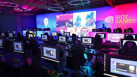 Esports Peripheral Partners
