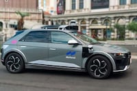 Driverless Robotaxis Image 1