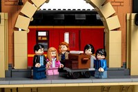 Fantasy Movie Figurines Image 6