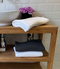 Waffle-Woven Bamboo Towels Image 4