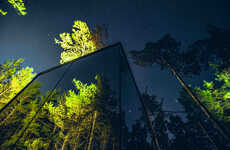 Mirrored-Glass Nature Cabins