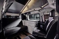 Pop-Up Electric Camper Vans Image 4