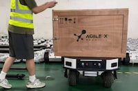 Autonomous Delivery Robot Platforms Image 1