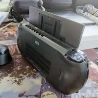 Ultra-Mobile Sliding Display PCs Image 5