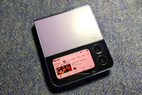 Convenient Flip Phone Applications