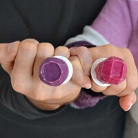 Jewelry-Inspired Ice Pop Makers Image 7