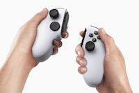 Projector-Equipped Gaming Controllers Image 3
