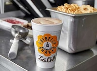 Ice Cream-Infused Pumpkin Shakes Image 1