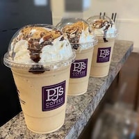 Velvety S'mores-Flavored Drinks Image 2
