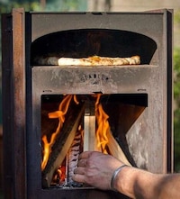 Freestanding Backyard Pizza Ovens Image 2