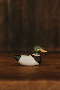 Outdoor-Friendly Enamel Goods Image 5