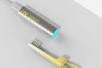 Self-Sterilizing Travel Toothbrushes Image 8
