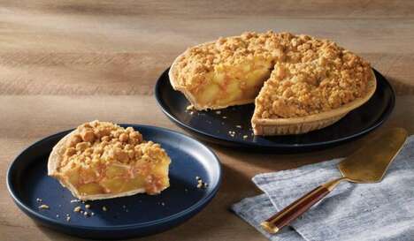 Crumbly Apple Streusel Pies