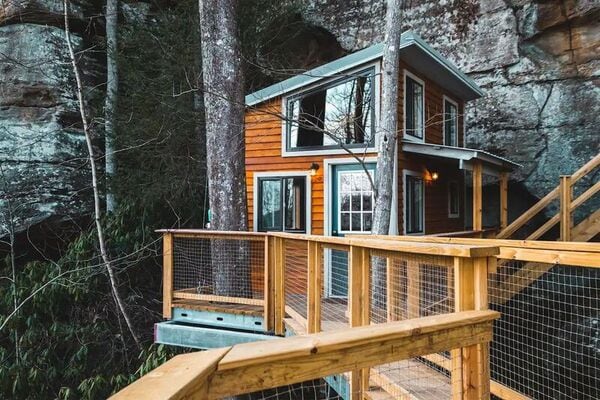 Cliffside-Attached Rental Cabins