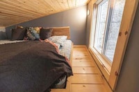 Cliffside-Attached Rental Cabins Image 6
