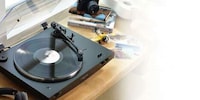 Wirelessly Enabled Turntables Image 2
