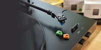 Wirelessly Enabled Turntables Image 4
