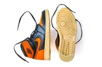 Sneaker Protective Heel Units Image 3