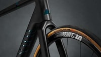 Ultra-Lightweight Road Bikes Image 5