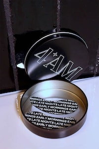 Hydrating Undereye Masks Image 1