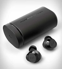 Sporty Lifestyle Brand Earbuds Image 3
