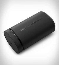 Sporty Lifestyle Brand Earbuds Image 5