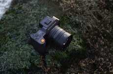 Ultra-High Res Mirrorless Cameras