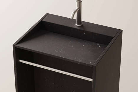 Museum-Like Bathroom Fixtures