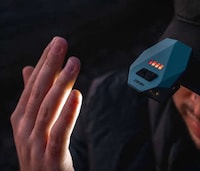 Clipping Strap-Free Headlamps Image 3