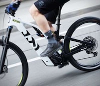 Collaboration Electric Mountain Bikes Image 2