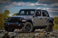 Off-Road Plug-In Hybrid SUVs