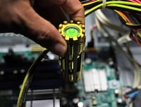 All-in-One Screwdriver Multitools Image 3
