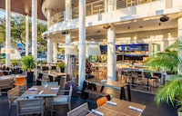 Restaurant Rebranding Innaitives Image 2