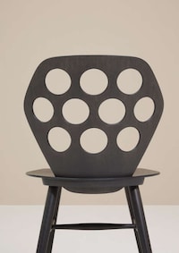 Balance-Inspired Seating Collections Image 3
