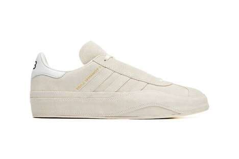Sporty Sleek Lifestyle Sneakers