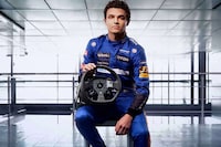 Immersive Racer Simulation Controls Image 8