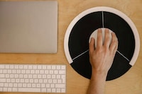Strain-Reducing Computer Mouses