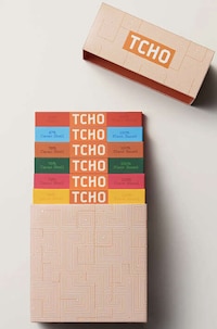 Extravagant Chocolate Bars Image 1